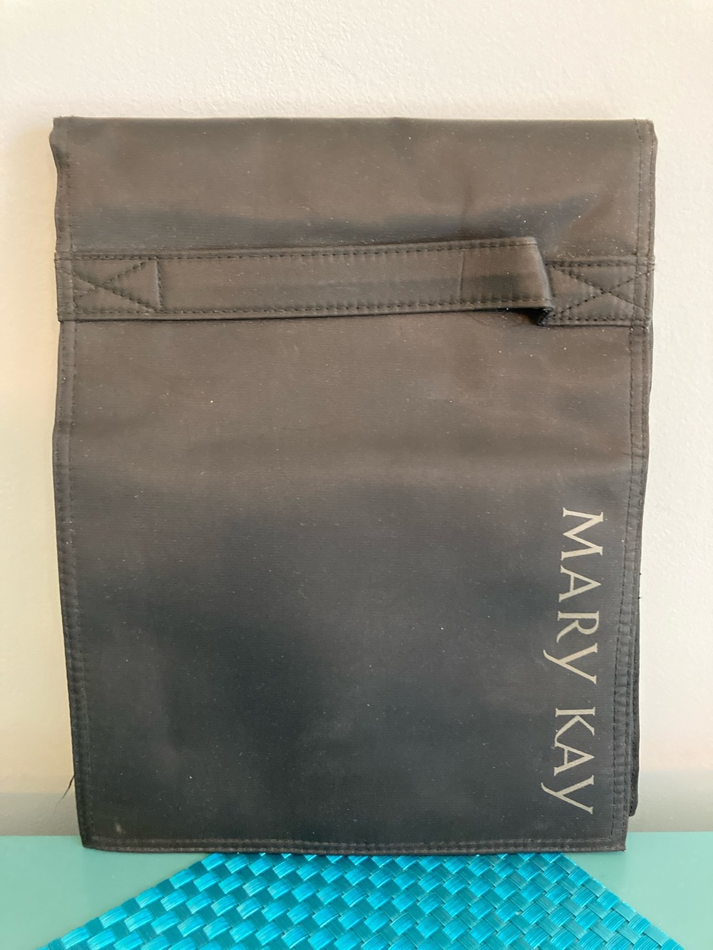 Mary Kay Black Cosmetic Hanging Travel Organizer Bag